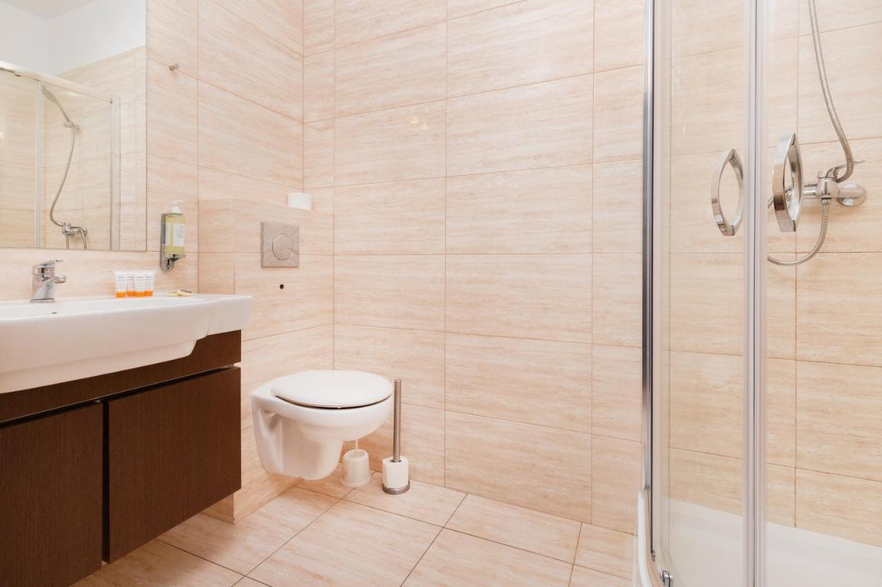 Villa 4 Pory Roku By Noclegi Renters Jastrzębia Góra Buitenkant foto