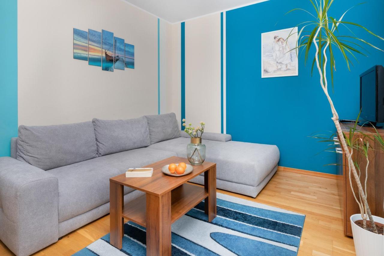Villa 4 Pory Roku By Noclegi Renters Jastrzębia Góra Buitenkant foto