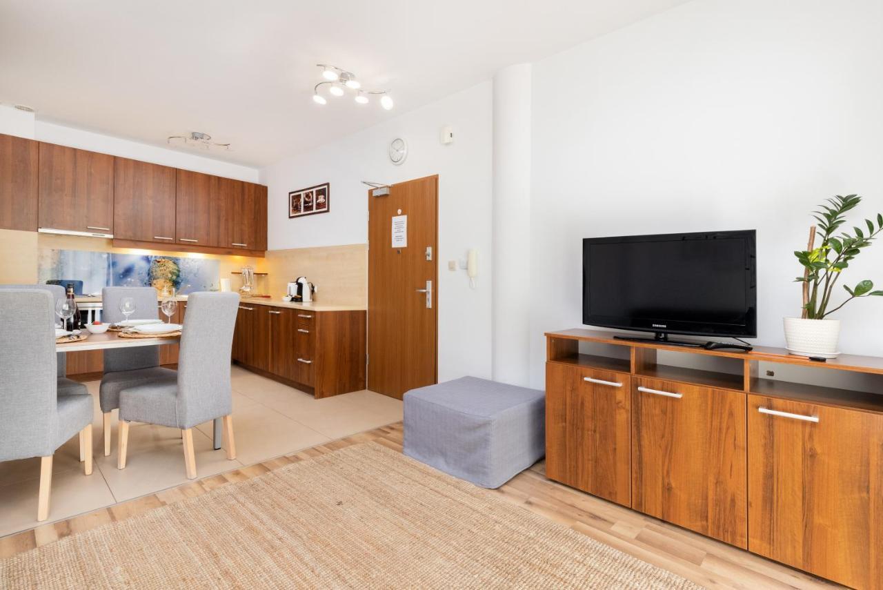 Villa 4 Pory Roku By Noclegi Renters Jastrzębia Góra Buitenkant foto