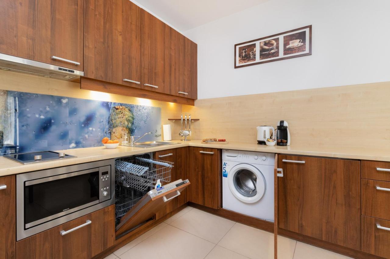 Villa 4 Pory Roku By Noclegi Renters Jastrzębia Góra Buitenkant foto