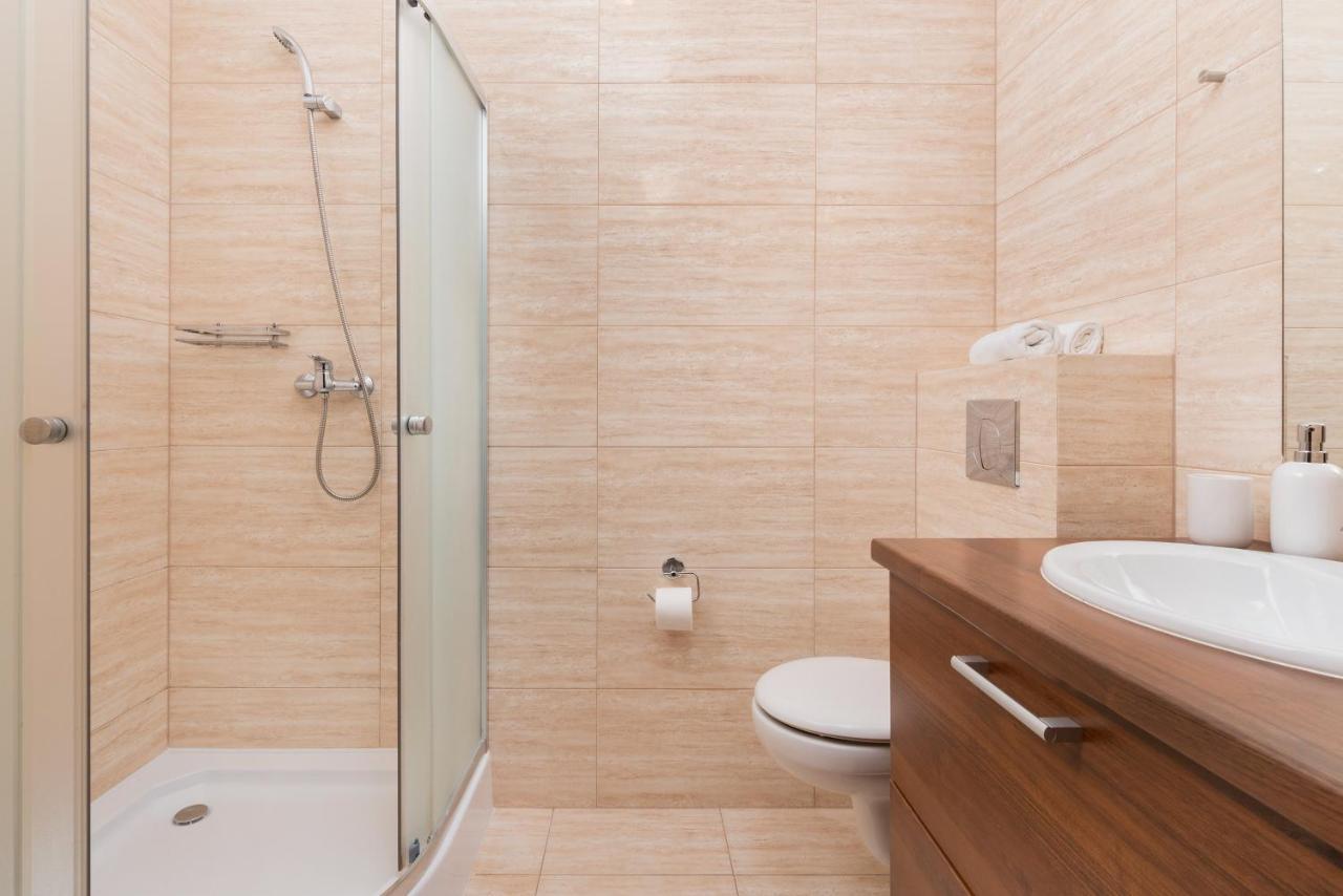 Villa 4 Pory Roku By Noclegi Renters Jastrzębia Góra Buitenkant foto