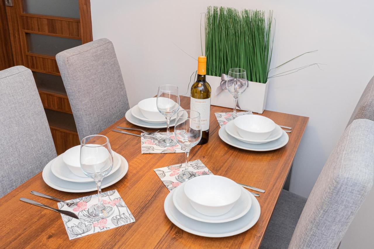Villa 4 Pory Roku By Noclegi Renters Jastrzębia Góra Buitenkant foto